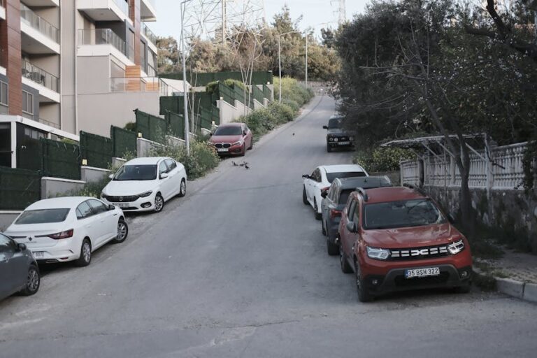 Bornova Çevre Yolu’nda Trafik Rahatlıyor: Yeni Düzenleme Çalışmaları Hızlandı