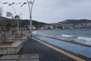 Foça Belediyesi ve Yerel Halk Deniz Kirliliğine Karşı Ortak Kampanya Başlattı
