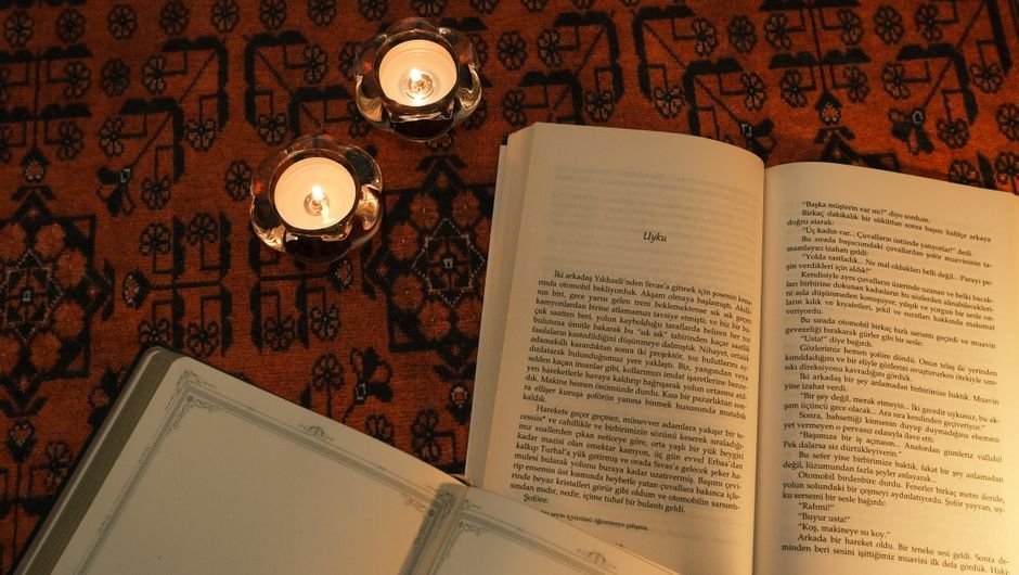 Alevlerden Kalan Sessizlik: Bir Mahallenin Yas Hikayesi