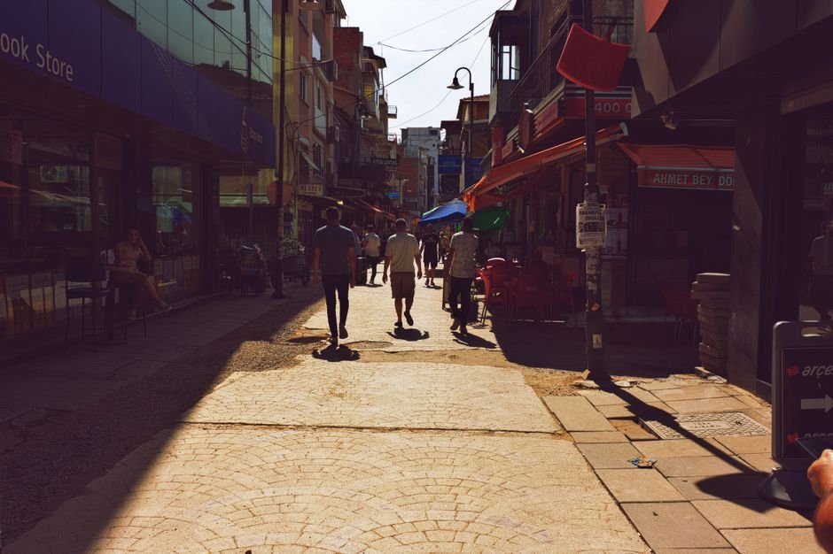 Termometreler Konuşuyor: Alsancak’ta Yazın Dezavantajları